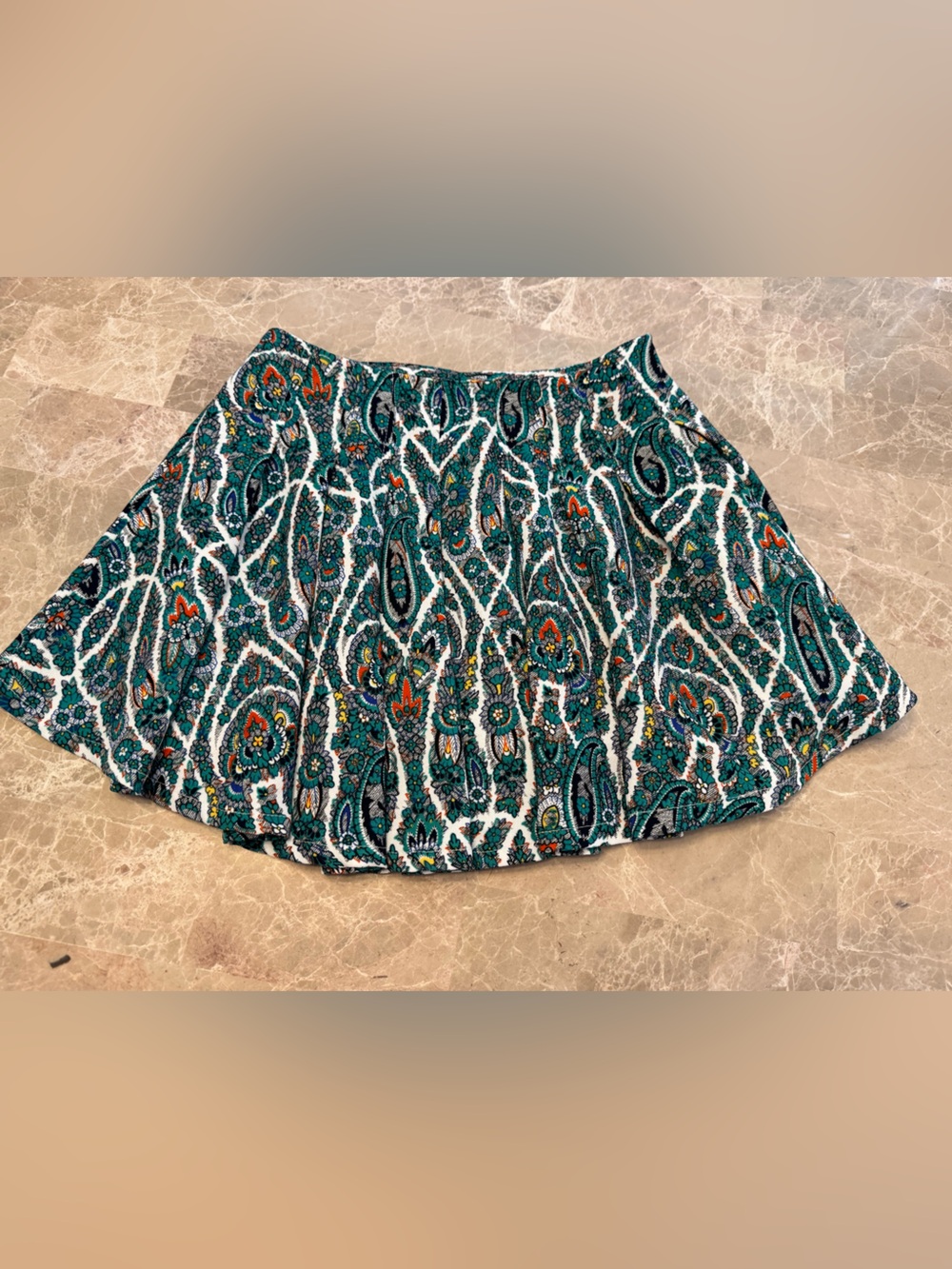 Mini skirt size medium